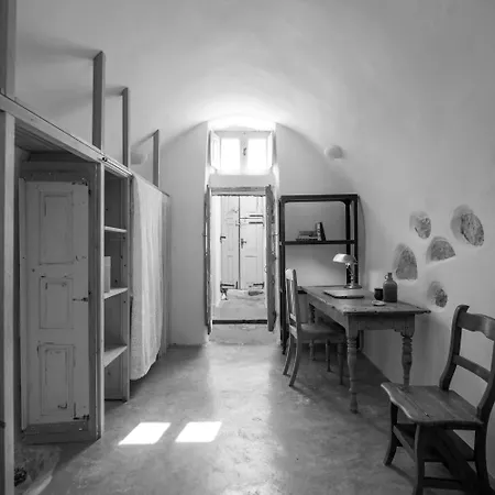 Semesterbostad Sail Away House In Emporio